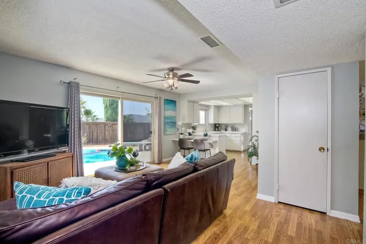 1870 Jeffrey Avenue, Escondido, California 92027