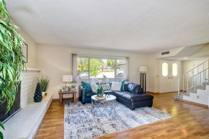 1870 Jeffrey Avenue, Escondido, California 92027