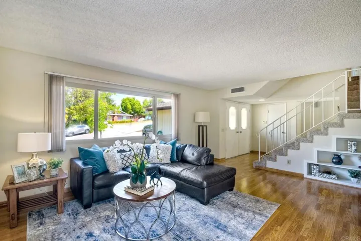 1870 Jeffrey Avenue, Escondido, California 92027