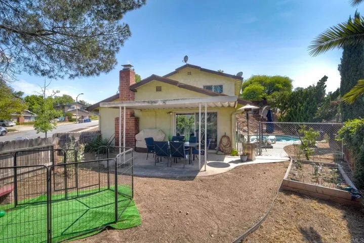 1870 Jeffrey Avenue, Escondido, California 92027