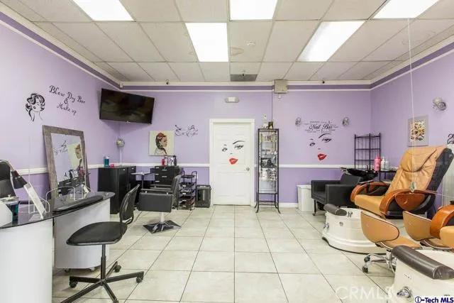 12508 Vanowen Street, North Hollywood, California 91605