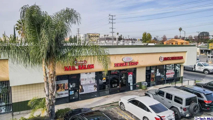 12508 Vanowen Street, North Hollywood, California 91605