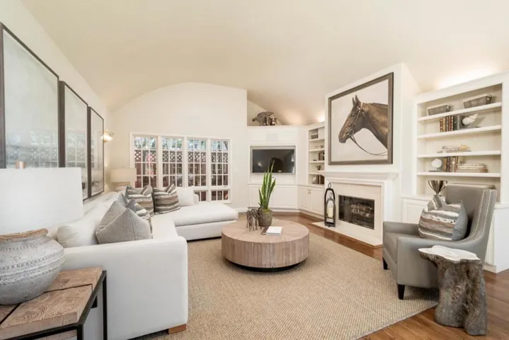 245 Chapin Lane, Burlingame, California 94010