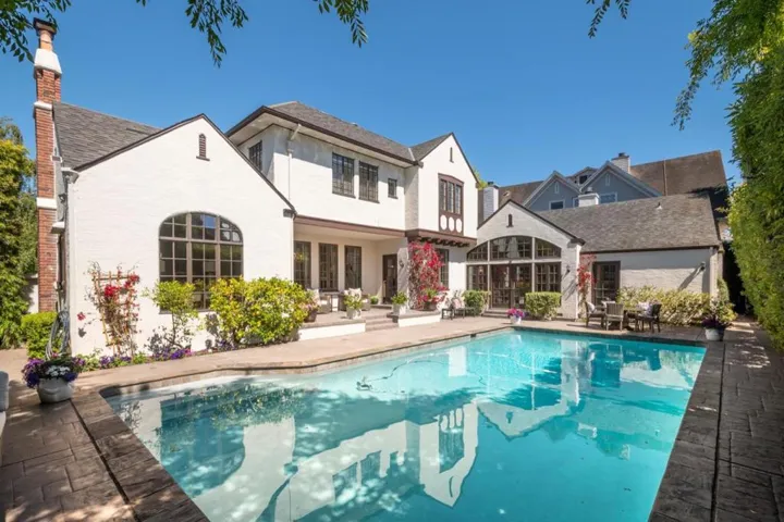 245 Chapin Lane, Burlingame, California 94010