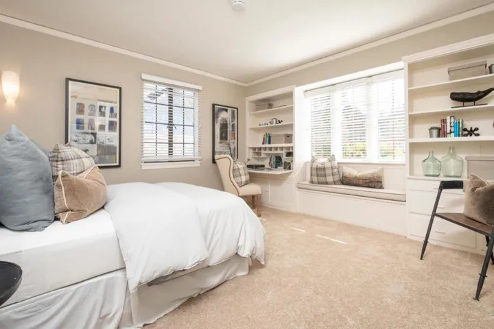 245 Chapin Lane, Burlingame, California 94010