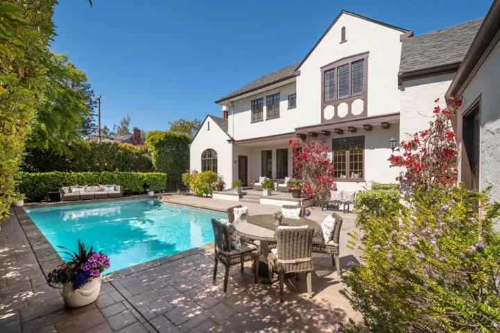 245 Chapin Lane, Burlingame, California 94010