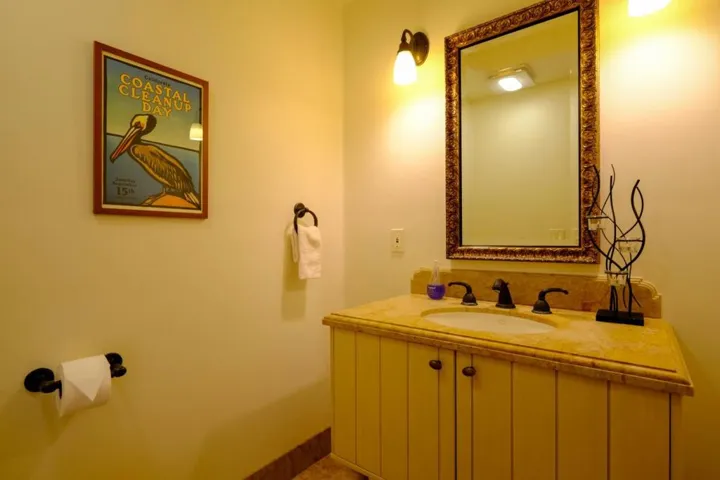 836 Jewell Avenue, Pacific Grove, California 93950