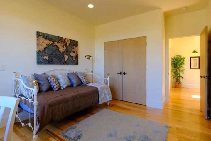 836 Jewell Avenue, Pacific Grove, California 93950