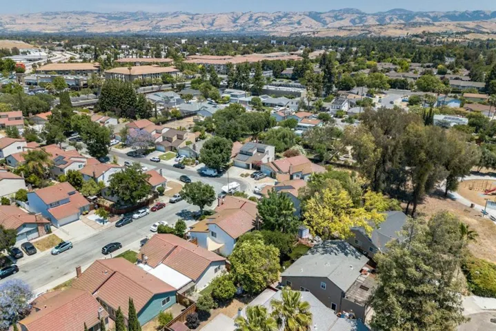 550 Lanfair Circle, San Jose, California 95136
