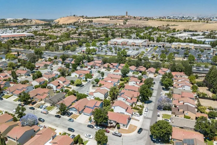 550 Lanfair Circle, San Jose, California 95136