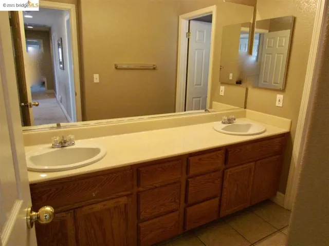 1554 Autumn Valley Way, Brentwood, California 94513