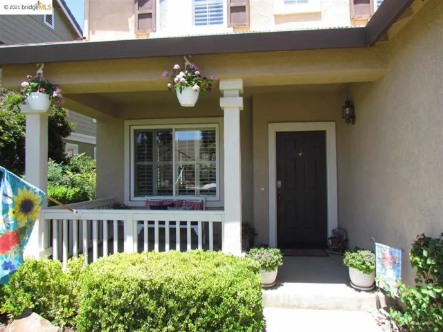 1554 Autumn Valley Way, Brentwood, California 94513