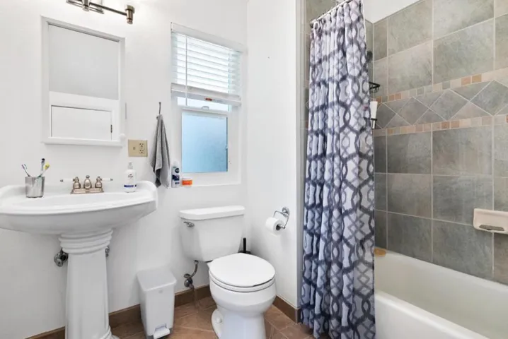851 Burns Avenue, Aptos, California 95003