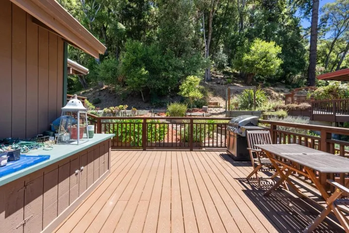 851 Burns Avenue, Aptos, California 95003
