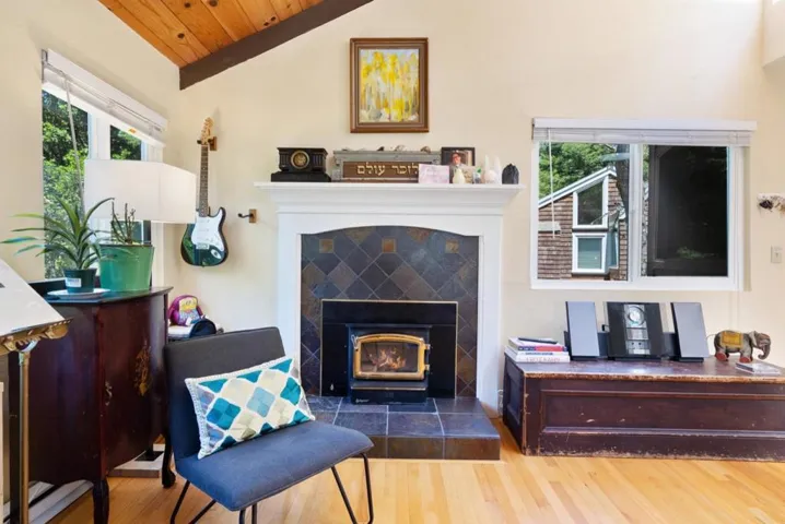 851 Burns Avenue, Aptos, California 95003