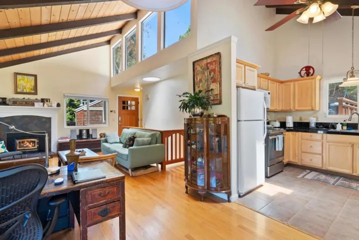 851 Burns Avenue, Aptos, California 95003