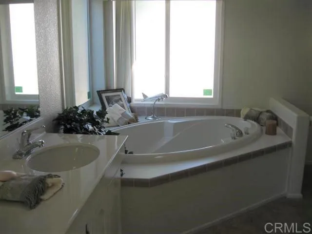 8975 Lawrence Welk Dr. 129, Escondido, California 92026