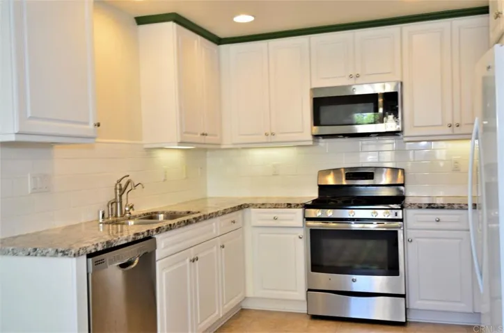 1653 Waterlily Way, San Marcos, California 92078