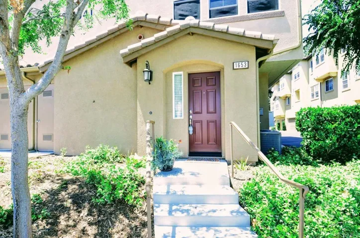 1653 Waterlily Way, San Marcos, California 92078