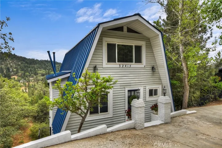 32415 Scandia Drive, Running Springs, California 92382