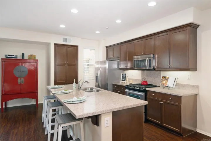 2431 Sentinel Lane, San Marcos, California 92078