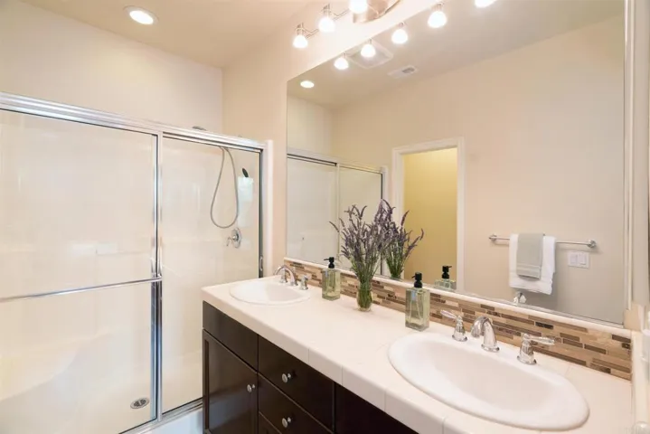 2431 Sentinel Lane, San Marcos, California 92078