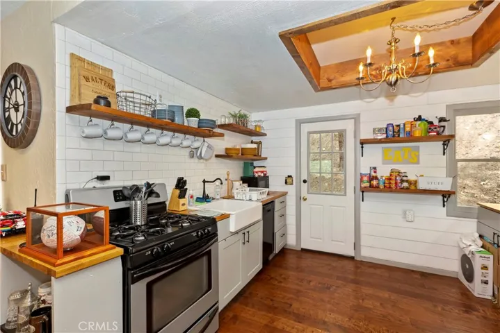31967 Pine Cone Drive, Running Springs, California 92382