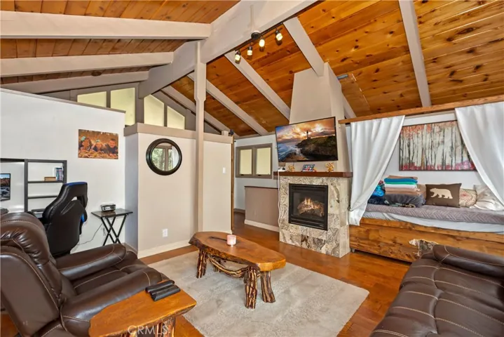 31967 Pine Cone Drive, Running Springs, California 92382