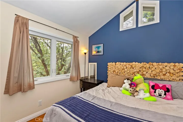 31967 Pine Cone Drive, Running Springs, California 92382