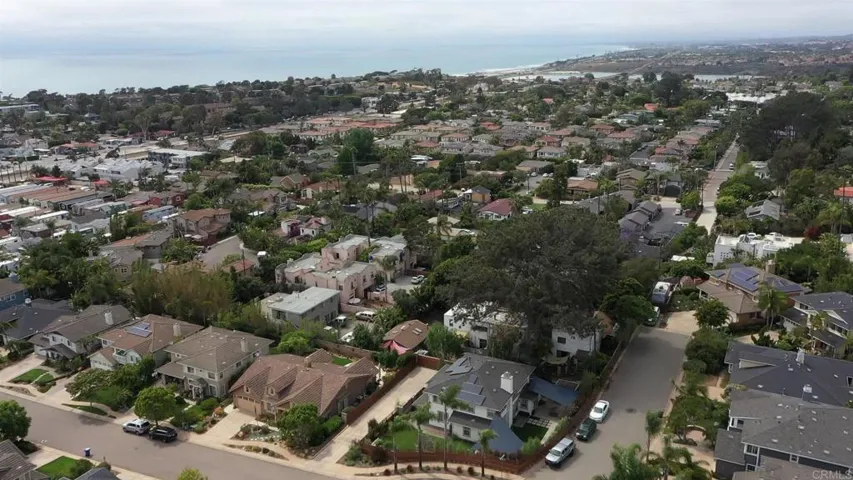 277 Rain Tree Drive, Encinitas, California 92024