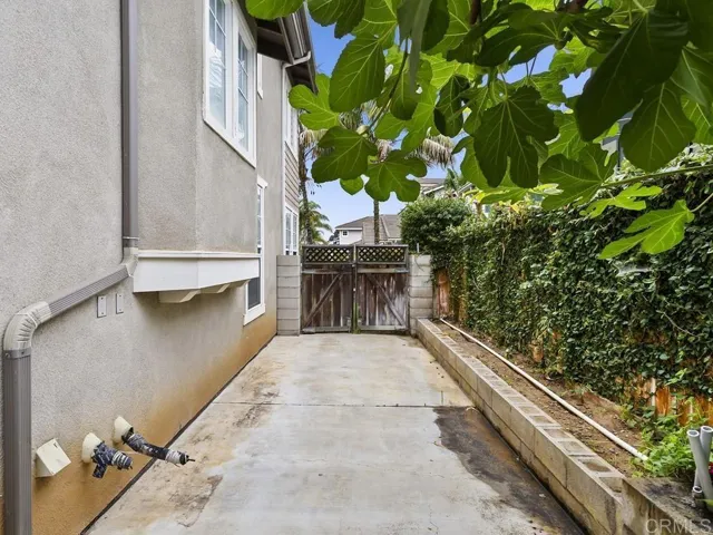 277 Rain Tree Drive, Encinitas, California 92024