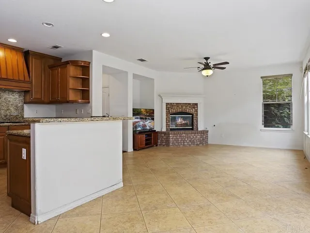 277 Rain Tree Drive, Encinitas, California 92024