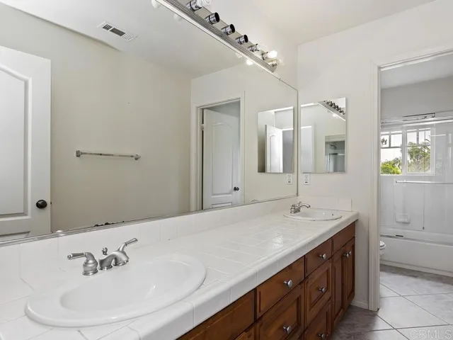 277 Rain Tree Drive, Encinitas, California 92024
