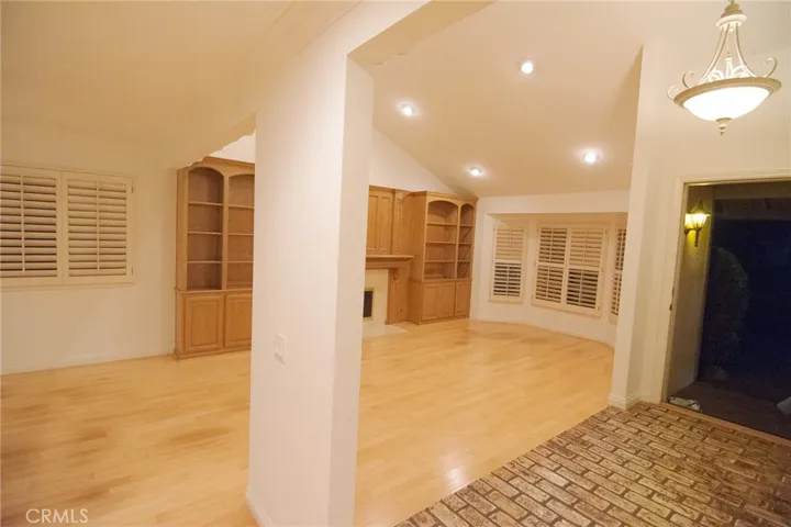 6 Saratoga, Irvine, California 92620