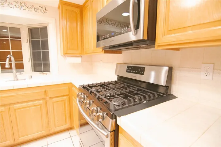 6 Saratoga, Irvine, California 92620