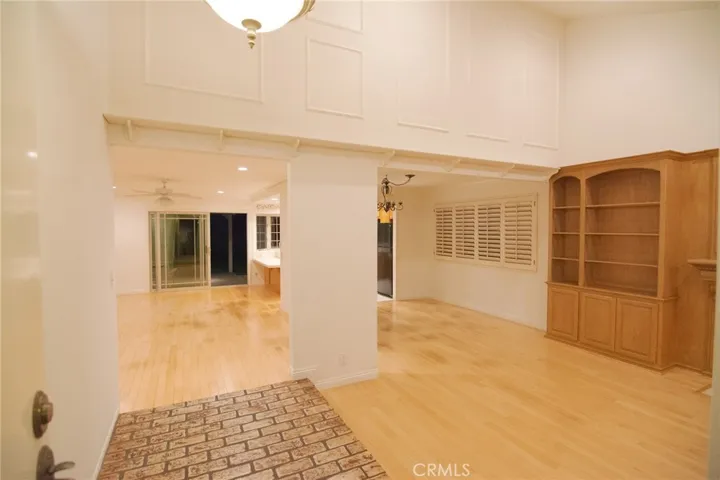6 Saratoga, Irvine, California 92620