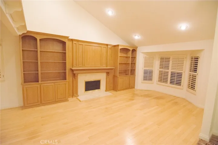 6 Saratoga, Irvine, California 92620