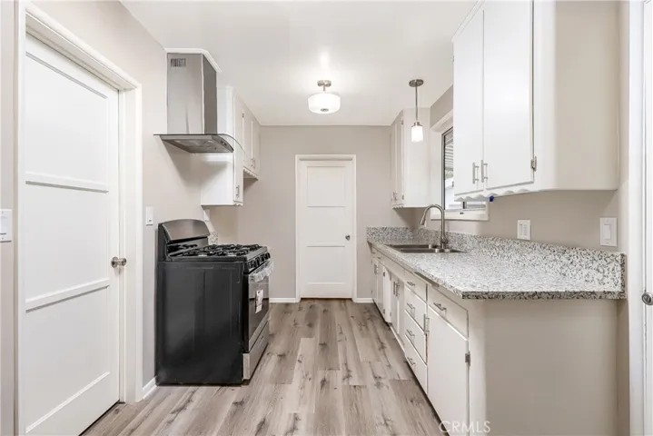1415 W Ivyton Street, Lancaster, California 93534