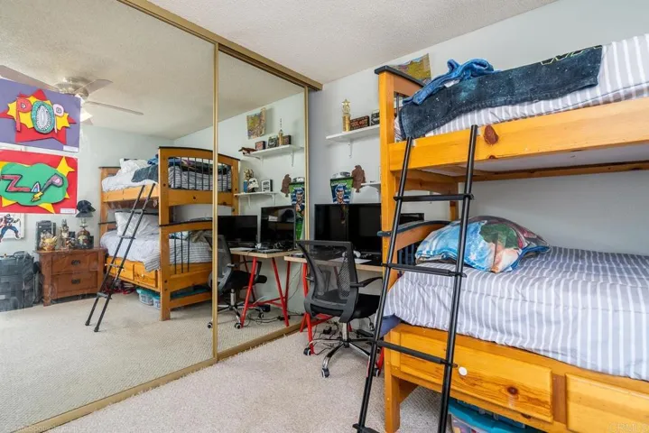 15426 Vista Vicente Drive, Ramona, California 92065