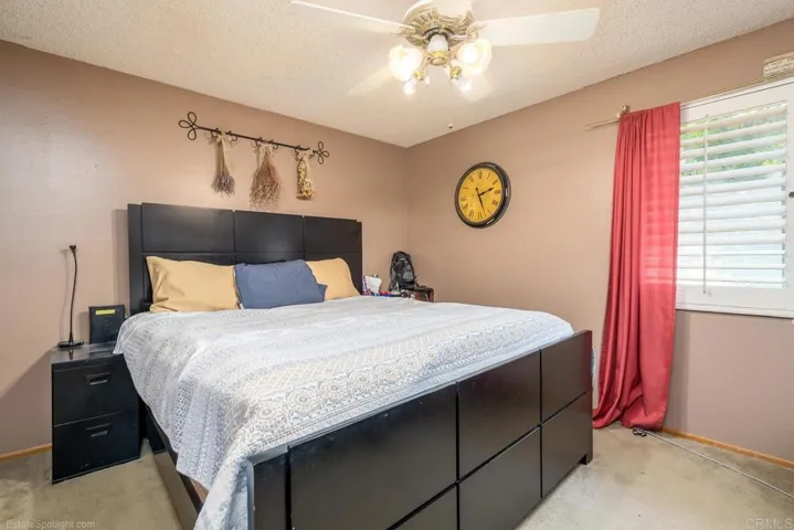 15426 Vista Vicente Drive, Ramona, California 92065