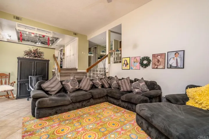 15426 Vista Vicente Drive, Ramona, California 92065
