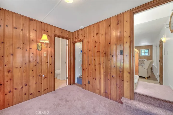 299 Nob Place, Crestline, California 92325