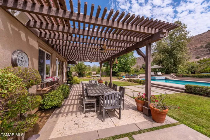 255 Valley Gate Rd Simi Valley-87