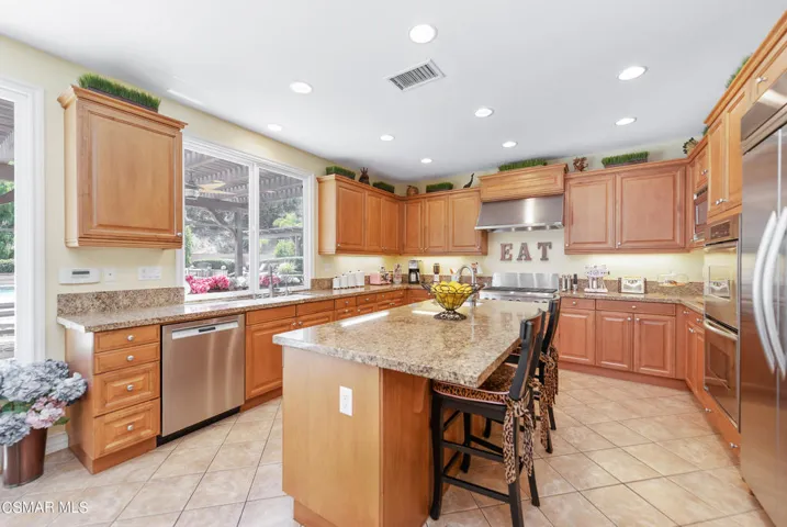 255 Valley Gate Rd Simi Valley-27