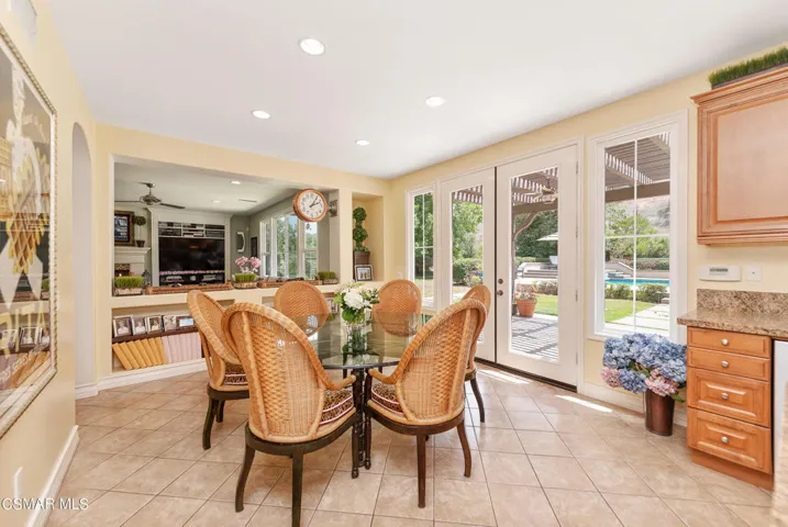 255 Valley Gate Rd Simi Valley-35