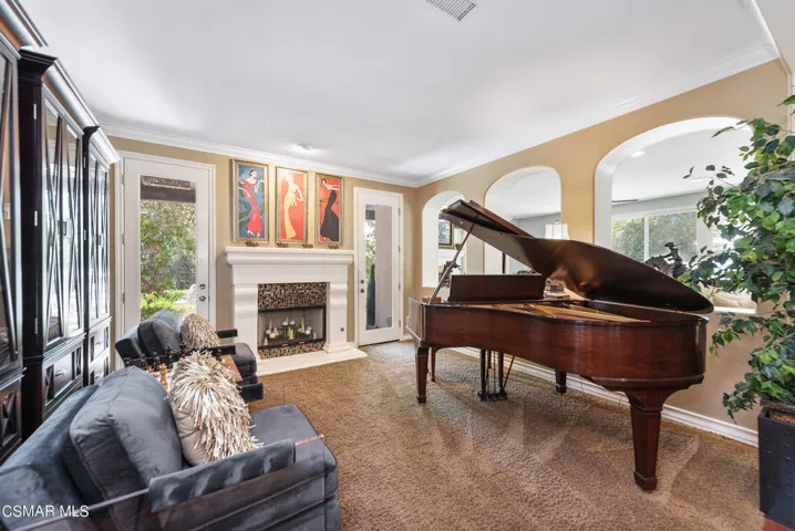 255 Valley Gate Rd Simi Valley-12