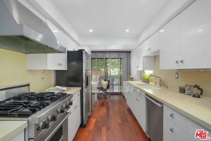 1131 20th Street 3, Santa Monica, California 90403