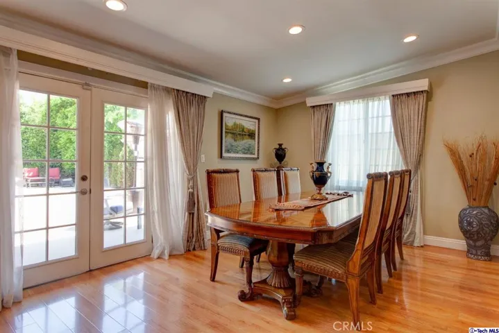 7034 Costello Avenue, Van Nuys, California 91405