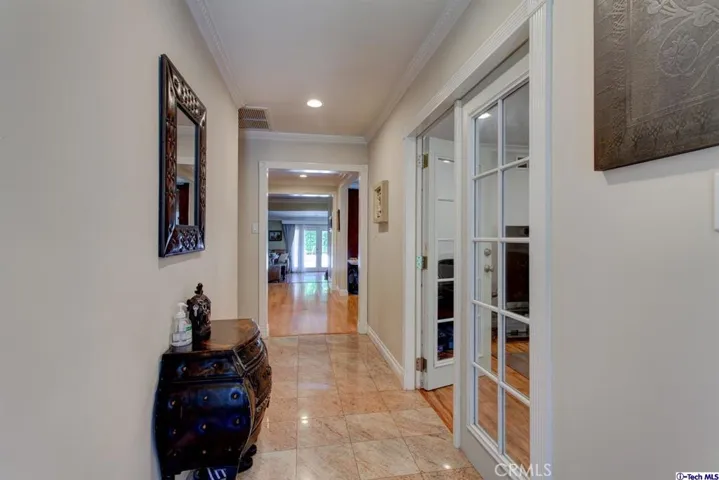 7034 Costello Avenue, Van Nuys, California 91405