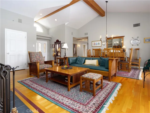30560 Remington Road, Castaic, California 91384